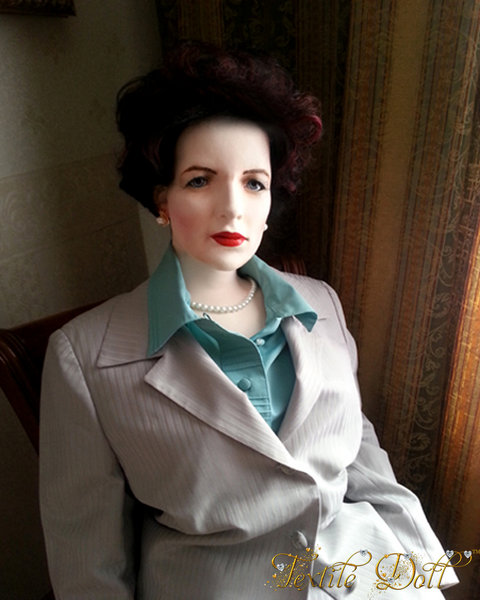 Margaret Textiledoll 10.jpg