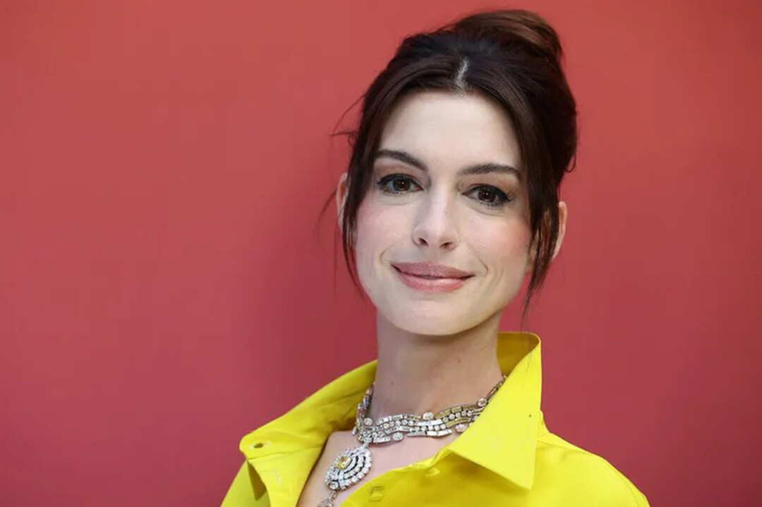 Anne Hathaway (13).jpg