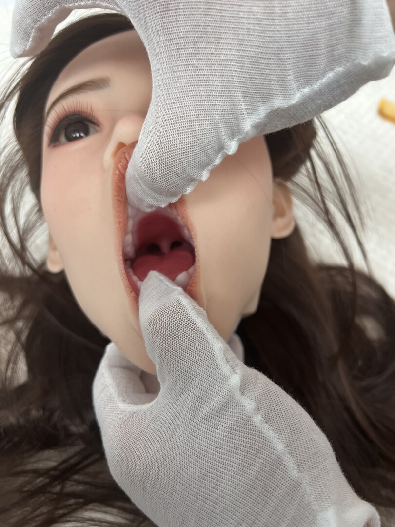 Oral of FJ Doll Pictures (2).jpg