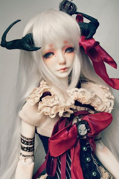 spoiled brat2 by illusionwaltz, via Flickr __ Ball Joint Doll BJD Ball Jointed Beautiful, Balljoint .jpg