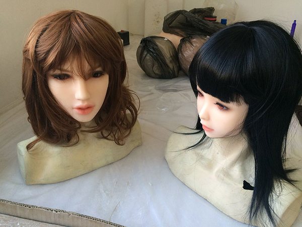 Doll Sweet's Sandy head with brown eyes (left) and Doll Sweet's Nina head with DRed eyes (right). Manufacturer photo courtesy of DS Doll.