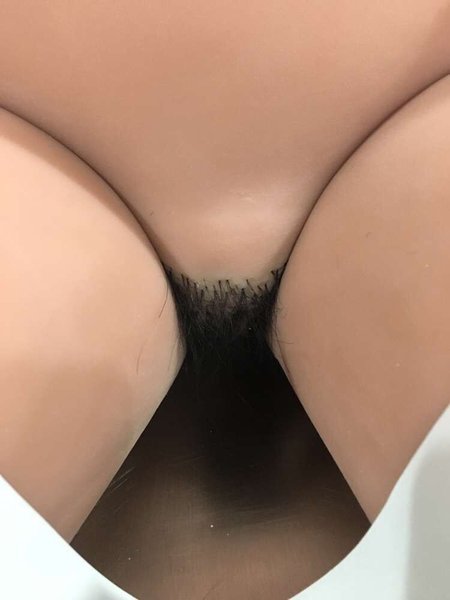 Pubic hair on TPE doll