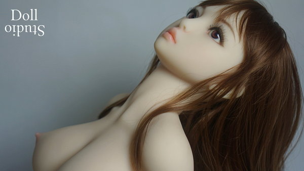 piper-doll-pi-100-body-iris-head-white-9984.JPG