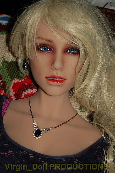 Virgin_Doll-518.jpg