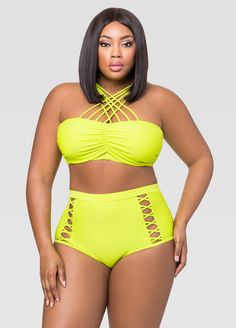 a2608cf9523d7a0ca4f092463c825f16--curvy-swimwear-summer-swimwear.jpg