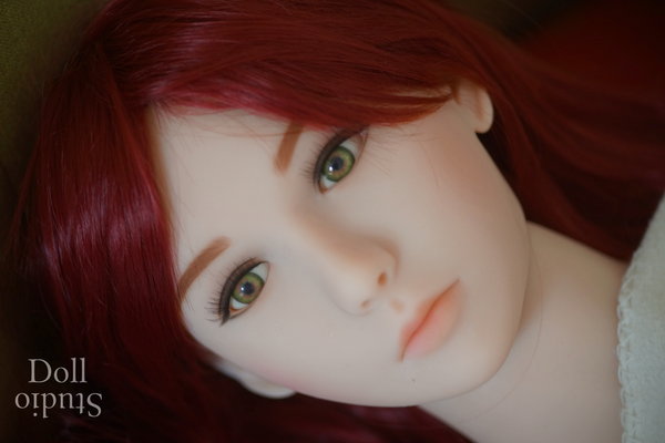 dh-161-plus-body-kaede-head-5244-dollstudio.JPG