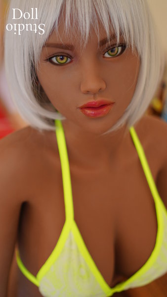 doll-forever-d4e-155-body-gilly-head-tan-4958.JPG