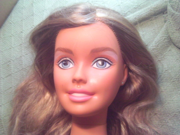 barbie head 006.jpg