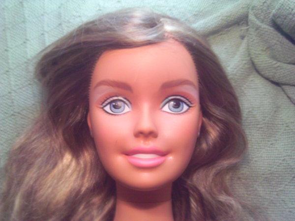 barbie head 002.jpg