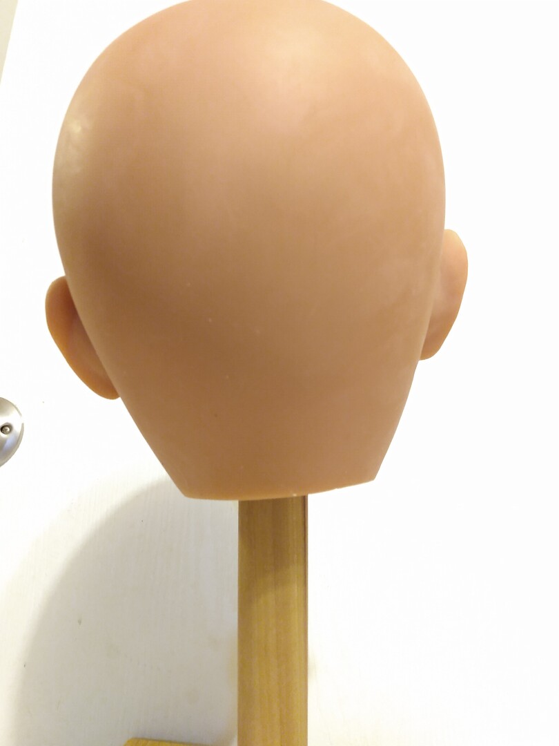 HEAD3.jpg