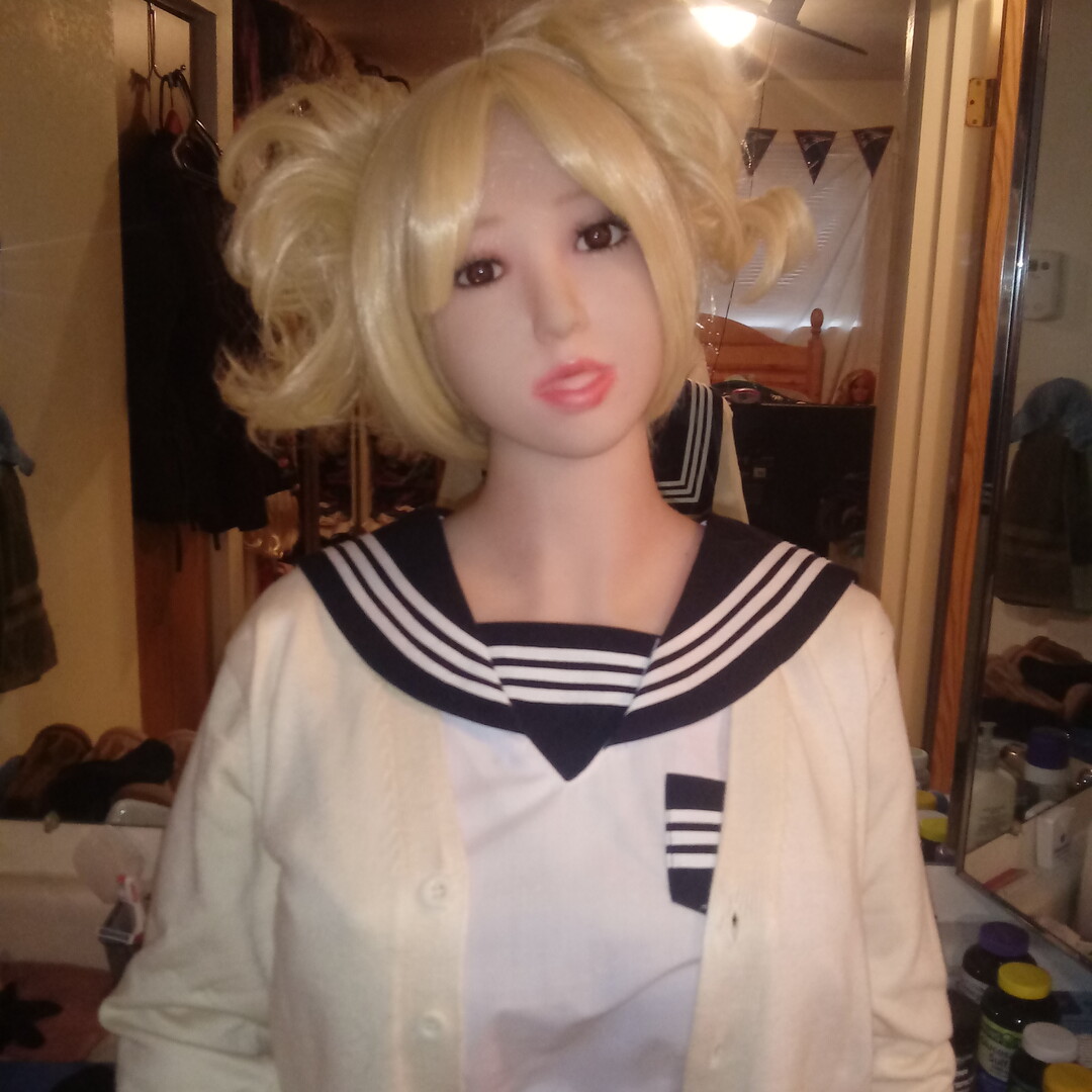 Ai Etsu as Himiko Toga