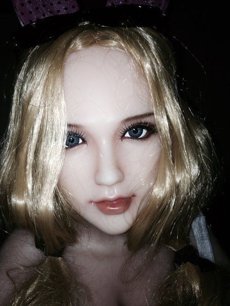 http://dollforum.com/forum/download/file.php?id=185469&amp;mode=view