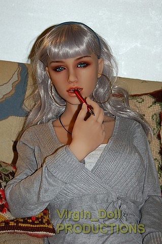 Virgin_Doll-124.jpg