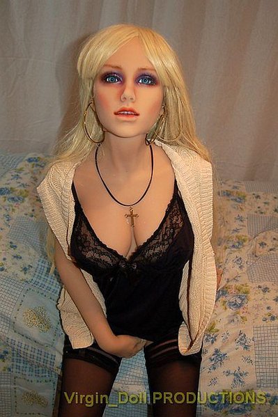 Virgin_Doll-526.jpg