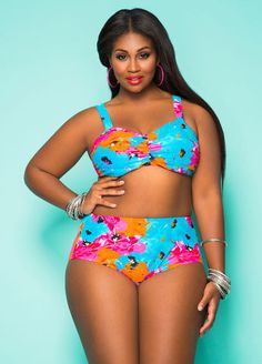 5ea95b91301bbe4e54982ca2d987bf37--house-beautiful-plus-size-swimwear.jpg