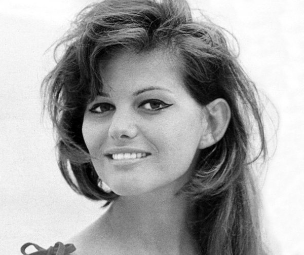 claudiacardinale3.jpg