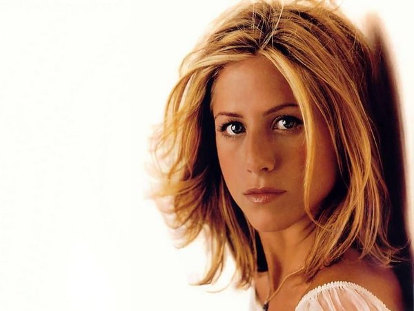 Jennifer-Aniston-Young.jpg