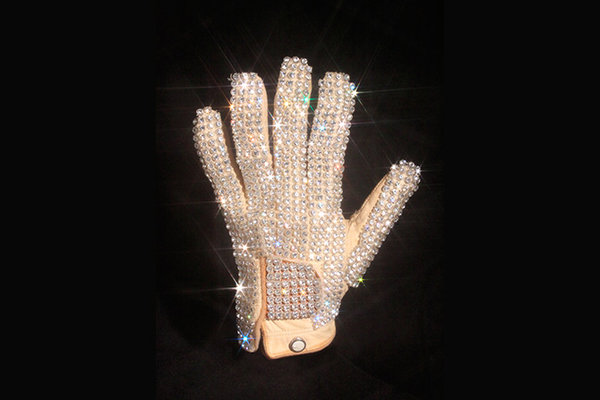 michael-jackson-glove1.jpg