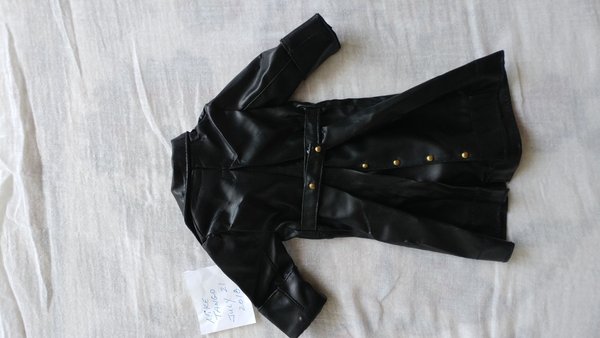 Leather long trench coat<br /><br />20$ USD