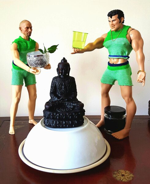 Happy Myanmar New year - Tom & Stevie ( my dpll avatar ) cleansing Buddha figure.jpg