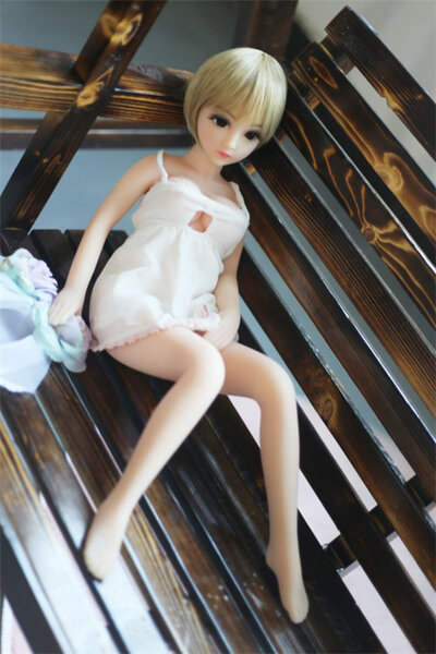 sex-doll-65cm-Hoshino-01.jpg