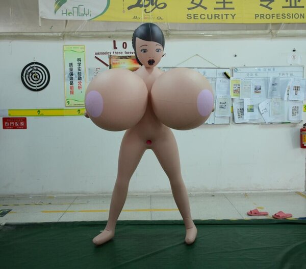 Inflatable Girl ver 3 (1).jpg