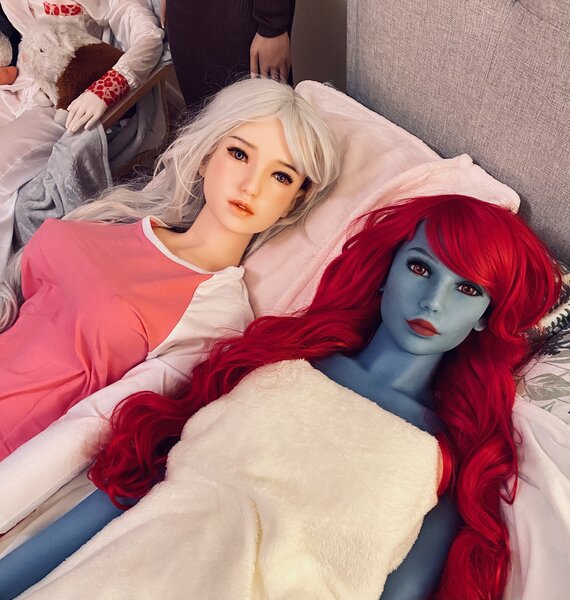 Snowy and Mystique.JPG
